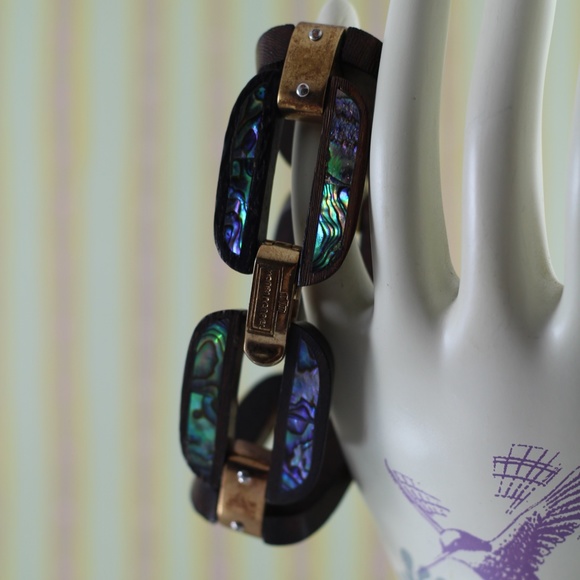 Henri Bendel Wood and Mother of Pearl Bracelet - Picture 15 of 16